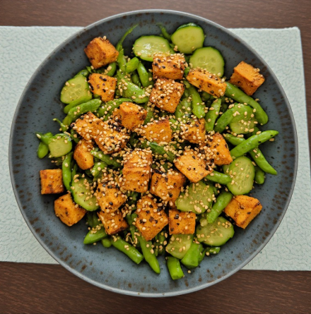 Crunchy Asian Tofu Salad