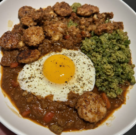 Joe Wicks High-Protein Fry-Up (Low-Carb Version)