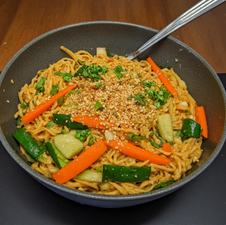 One-Pot Peanut Butter Vegetable Noodles