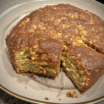 Parkin (Sticky Oat Cake)