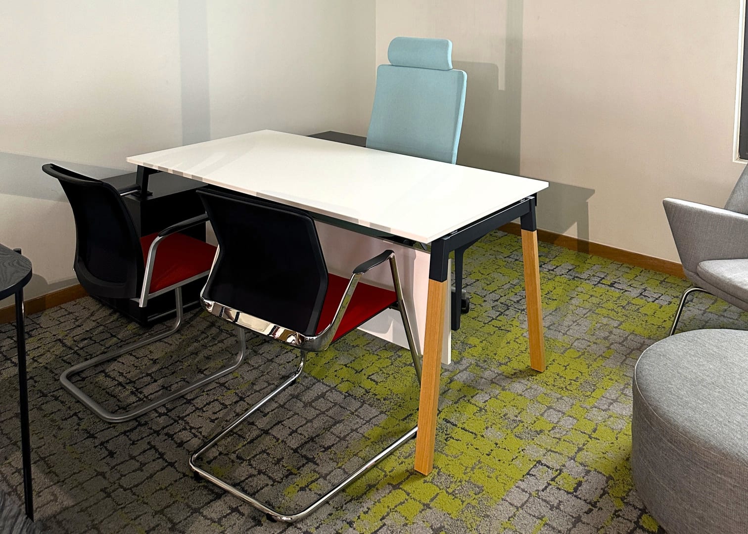 Executive Private Office