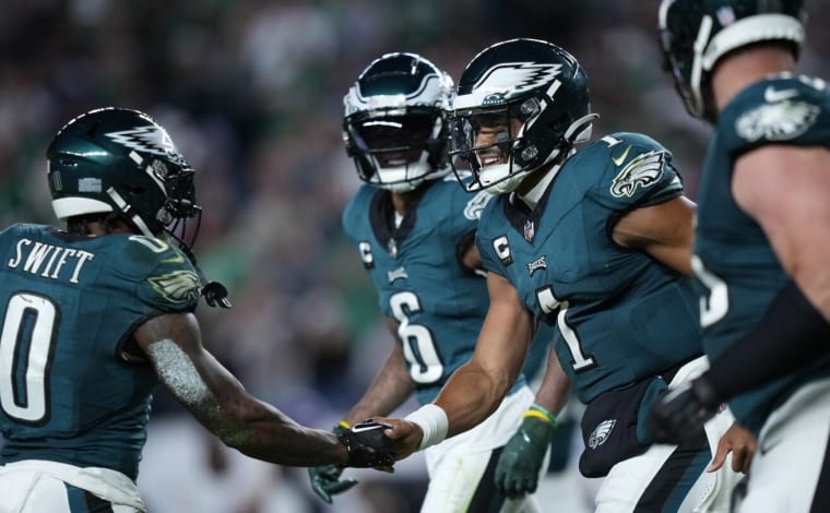 NFC champion Eagles try and shake off lackluster opener against Vikings