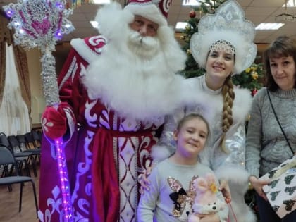 Александр Шаронов исполнил мечту 8-летней Полины Николаевой из города Бор