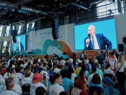 Дзержинская семья вышла в финал конкурса «Это у нас семейное»