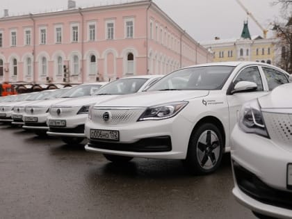 180 новых электротакси закупили для использования в Нижнем Новгороде