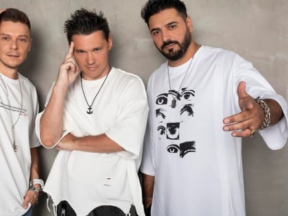 Легенды бесплатно споют для нижегородцев