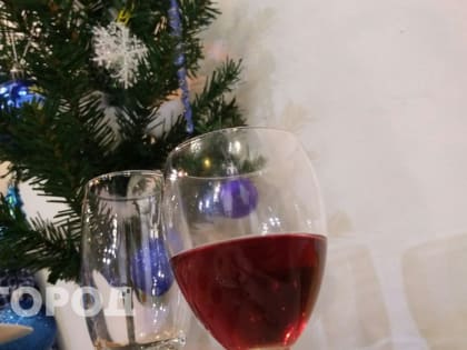 Как отметить Новый год на работе