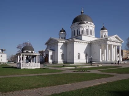 В Староярмарочном соборе Нижнего Новгорода почтили память митрополита Нижегородского и Арзамасского Николая (Кутепова)