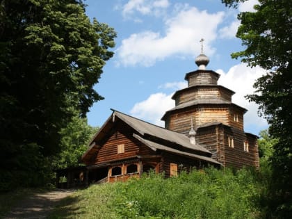 Желающих отреставрировать старинные постройки на Щелоковском хуторе не нашлось