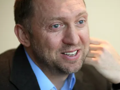 Кипр лишил гражданства миллиардера Дерипаску