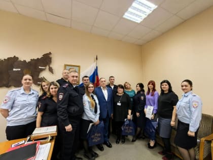 Поздравление сотрудников полиции в Нижнем Новгороде