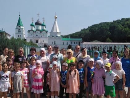 Воспитанники воскресной школы при кафедральном Воскресенском соборе побывали в Вознесенском Печерском монастыре Нижнего Новгорода