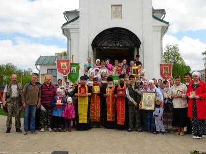 ВЕЛИКАЯ СИЛА КРЕСТНОГО ХОДА