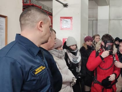 Дальнеконстантиновских школьников познакомили с работой пожарной части