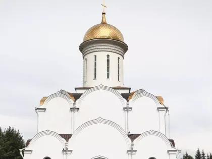 Возрождение древнего храма в центре города