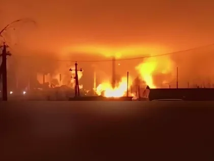 Появилось видео пожара в Нижегородской области после атаки ВСУ