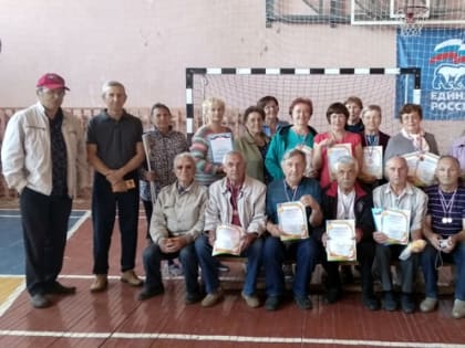 В Дальнем Константинове прошли соревнования по дартсу и армспорту среди ветеранов и людей с ограниченными возможностями здоровья