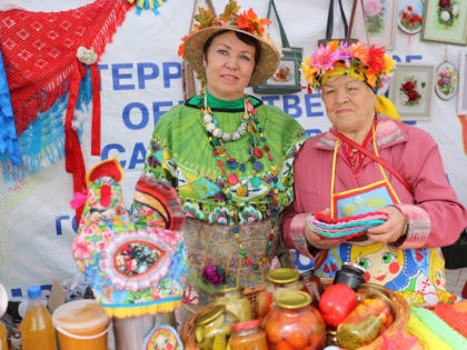 Депутаты городской Думы приняли участие в фестивале «Натурально. Экологично. Полезно»