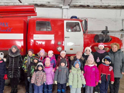 ​Пеликанята посетили пожарную часть