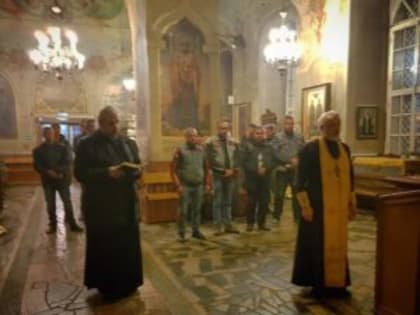в Вознесенском соборе г.Павлово была отслужена панихида по байкерам, погибшим во время автокатастроф.