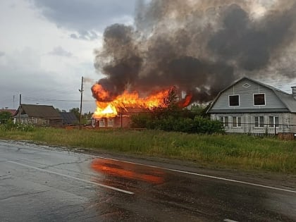 Молния ударила в жилой дом в Нижегородской области 9 июля