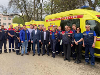 Сотрудников Нижегородского центра медицины катастроф поздравили с профессиональным праздником