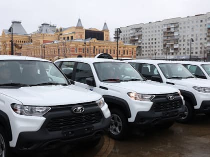 63 новых специализированных автомобиля закупили для работы нижегородских социальных и медицинских учреждений