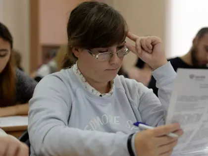 «Яблоко раздора». Над нижегородскими детьми начали эксперимент — мнения экспертов