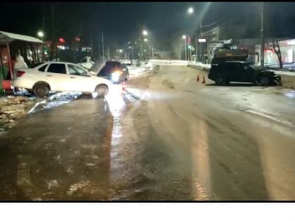 Два человека травмировались в ДТП в Арзамасе 10 февраля