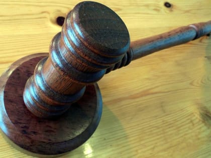 Жена подозреваемого в прорыве дамбы на реке Сейба считает его арест несправедливым