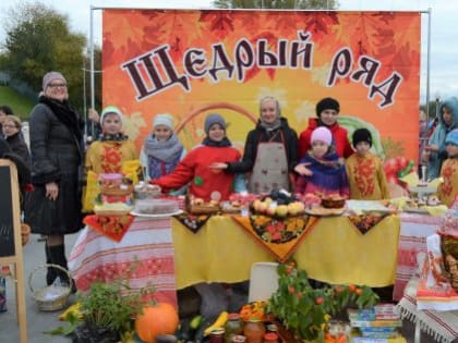 На Бору прошла традиционная детская Сергиевская ярмарка