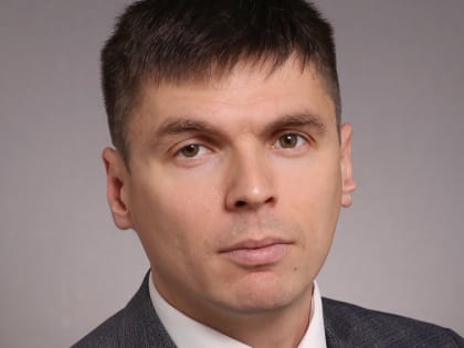 Председатель гордумы Сарова поздравил с Днем государственного флага Российской Федерации