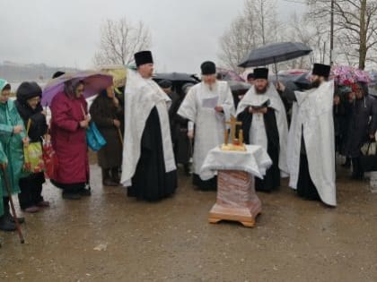Жители Бора помолились о земляках, погибших 70 лет назад на речном катере «Финлянчик»