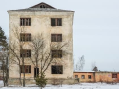 Более 50% жилого фонда Дзержинска можно отнести к ветшающему. Многие дома находятся на грани, либо за гранью возможности эксплуатации