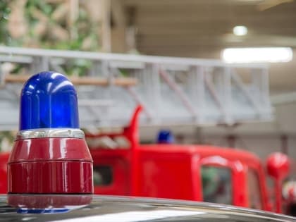 Загорелся автомобиль на улице Курчатова