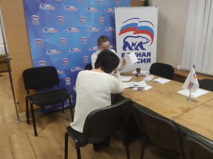 «Здоровое будущее»: в Арзамасе в рамках партпроекта врач–эндокринолог провел консультации для всех желающих