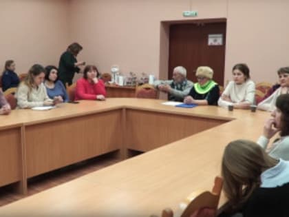 Круглый стол с семьями бойцов и руководителями комитетов помощи солдатам