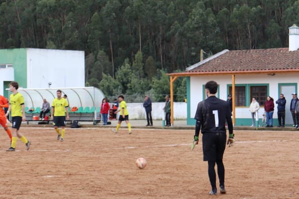 FC Pereirense Vs Amoreiras 015 R6d8us