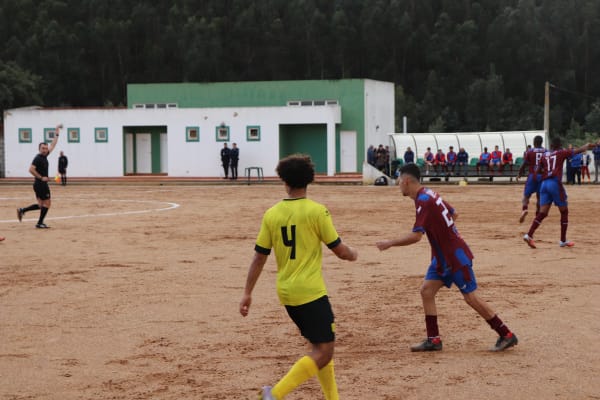 FC Pereirense Vs SabóIa 015 Efuwwq