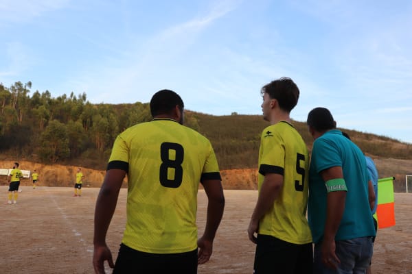 Naverredondense Vs FC Pereirense 033 S7c0yo