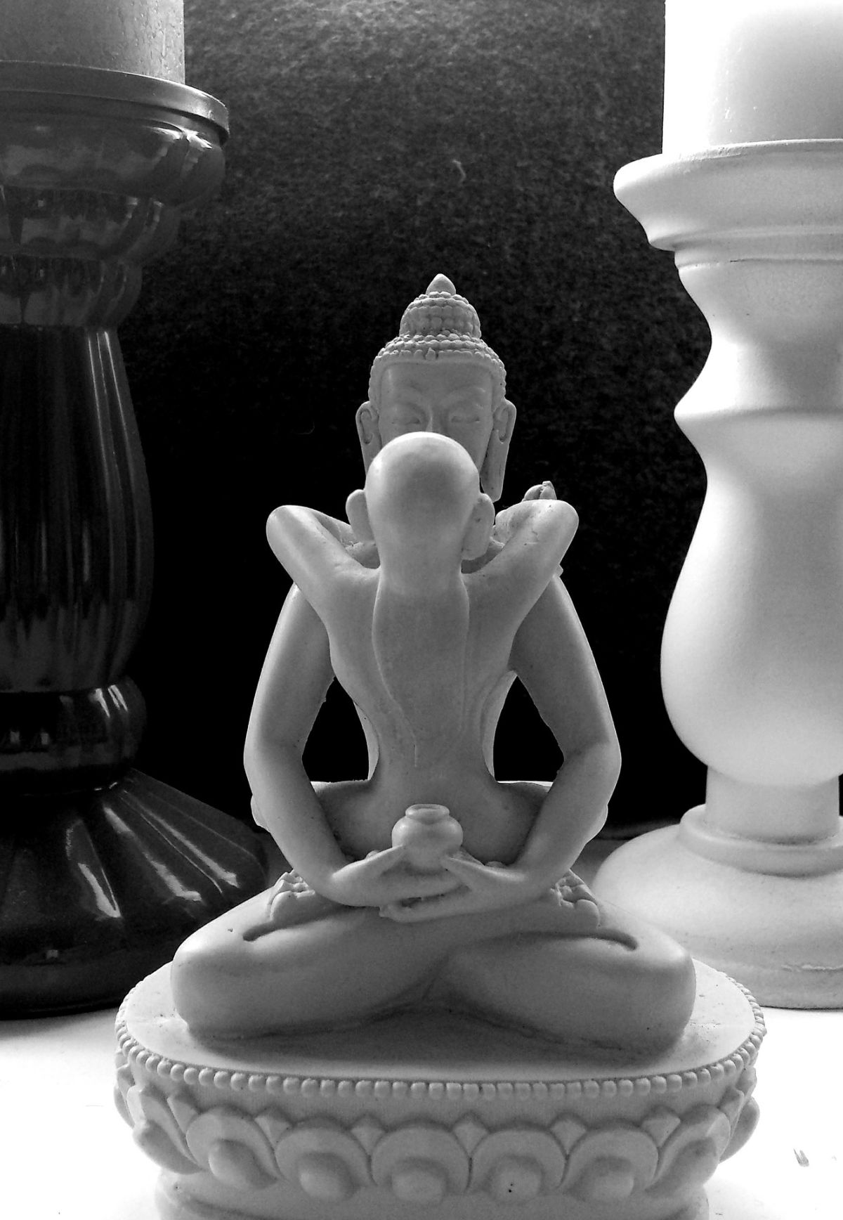 Tantra: Shiva and Shakti in Yab-Yum sex position - statue