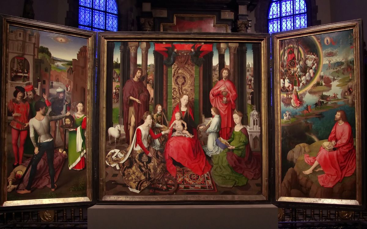 Altar artwork: Bruges Museum St-Jean Memling Triptych Painting