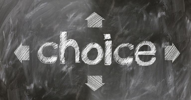 Choice among 4 arrows