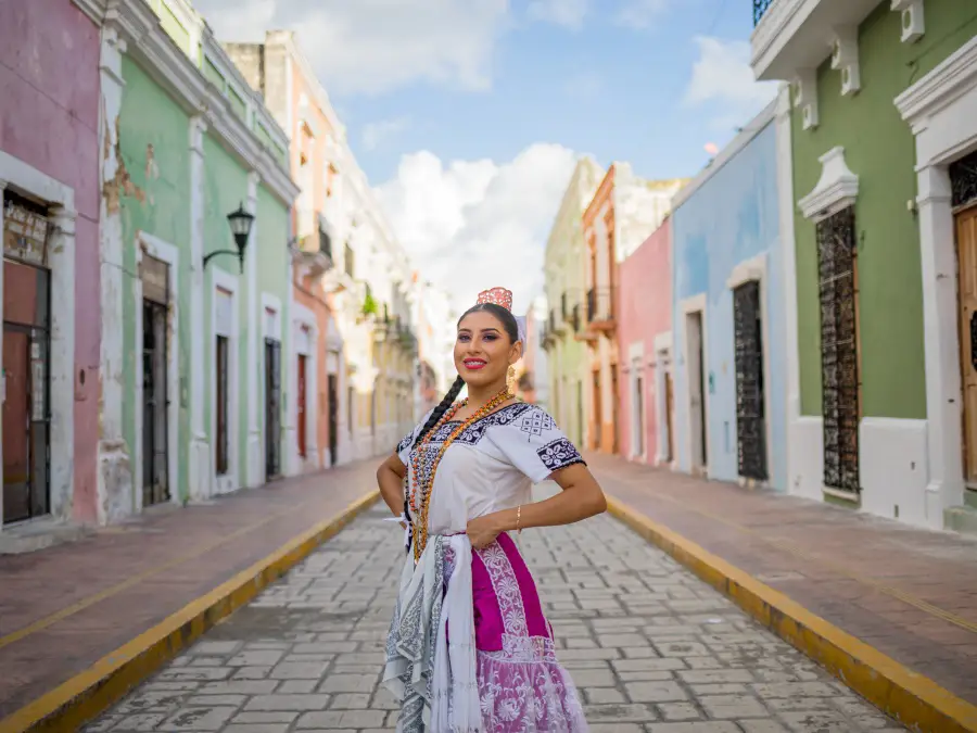 Traje típico de Campeche