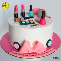 Make up Kit Cake Lojicake