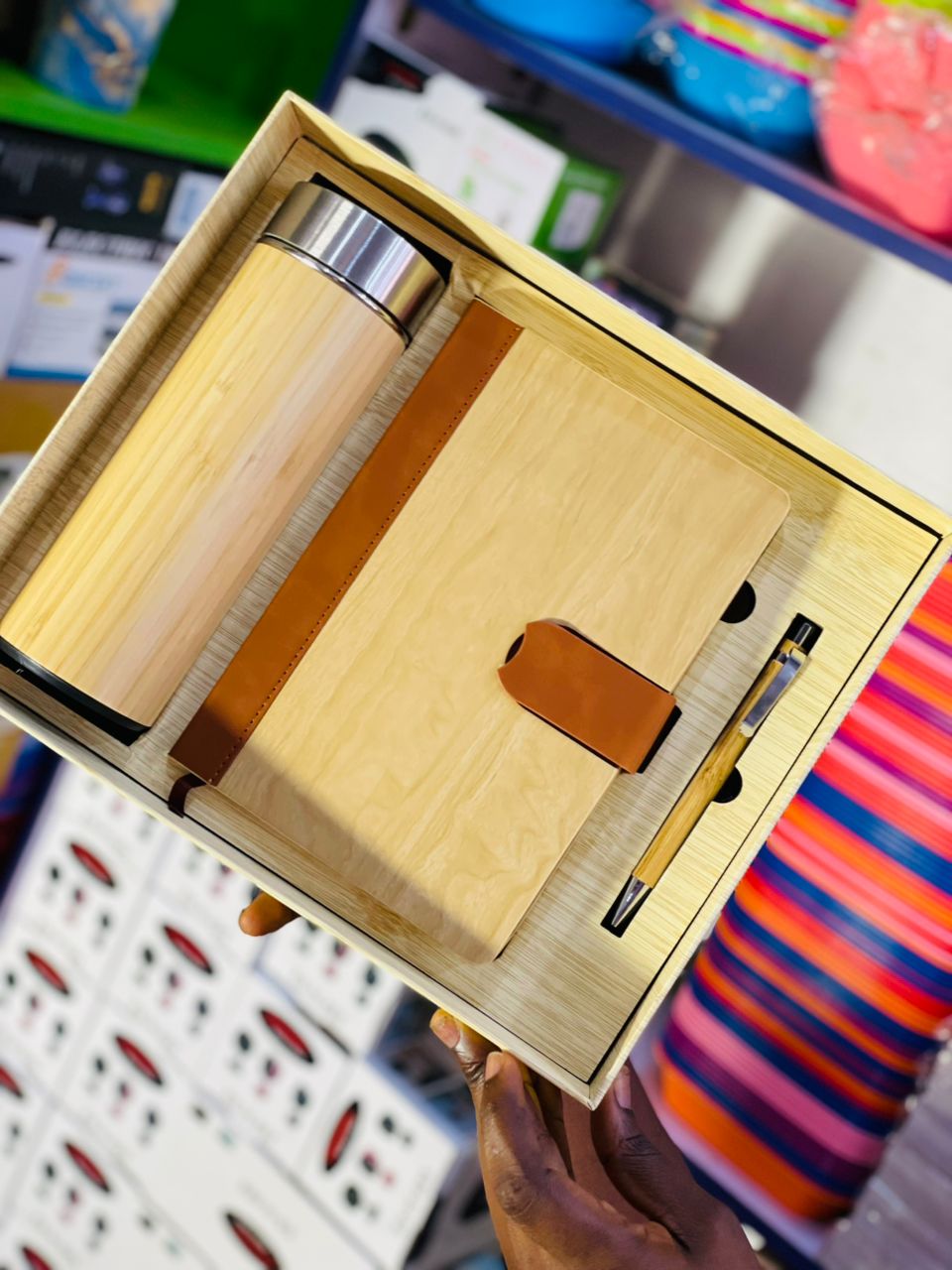 Well packaged wooden Gift items view 2