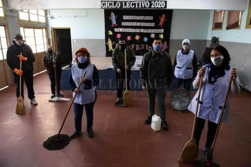 Asistentes escolares
