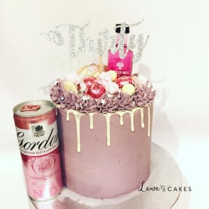 Celebration cake: A can of soda and a can of soda