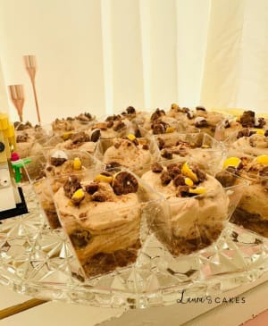 Wedding cake: A tray with desserts on it