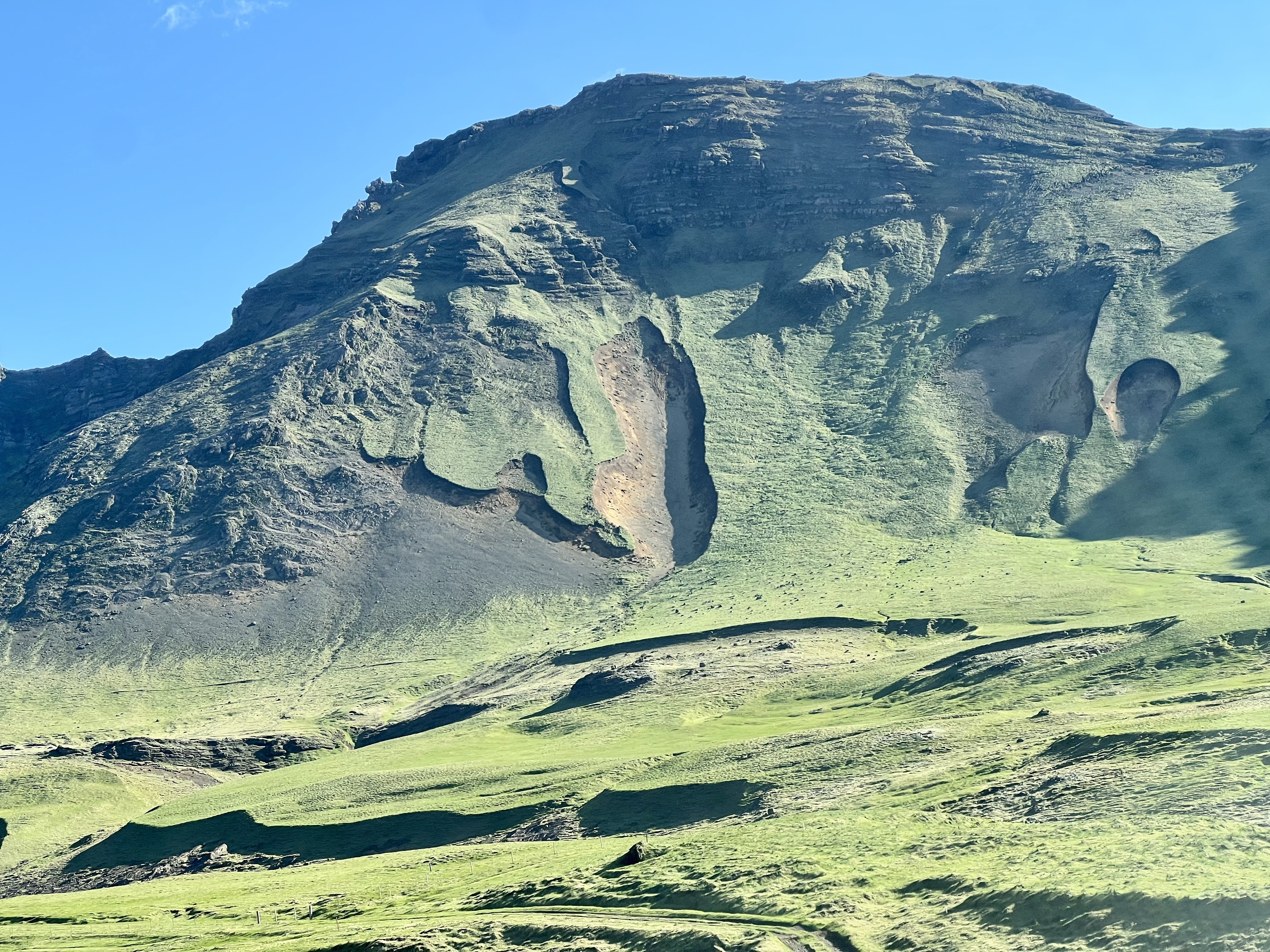 Iceland — photograph 15 of 15